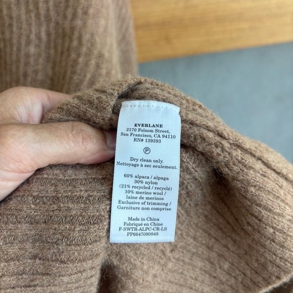 EVERLANE THE COCOON CREW IN ALPACA, SIZE XS - Picture 9 of 13